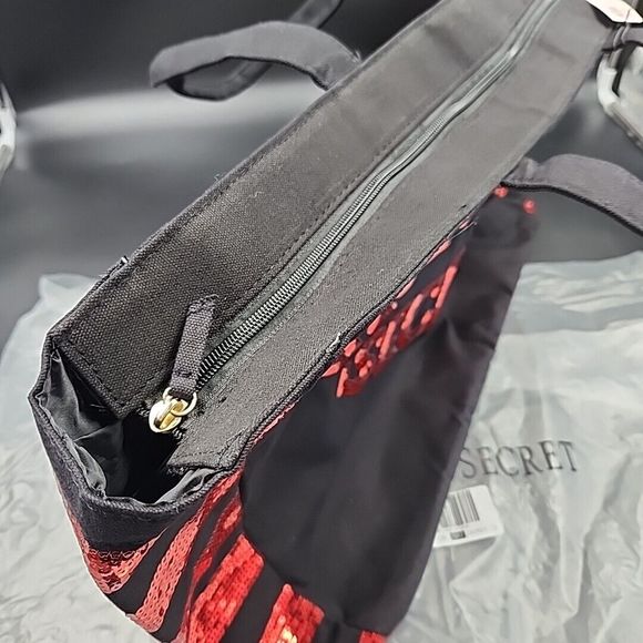 Victorias Secret Black Red Sequins Tote Large Travel Bag Valentines Day Lips NEW - Picture 14 of 16